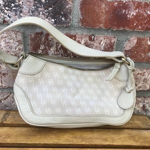 NWOT Authentic Dooney & Bourke small handbag
